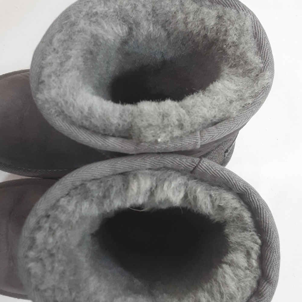 UGG Kids Classic Short Boots in Gray - Picture 6 of 12